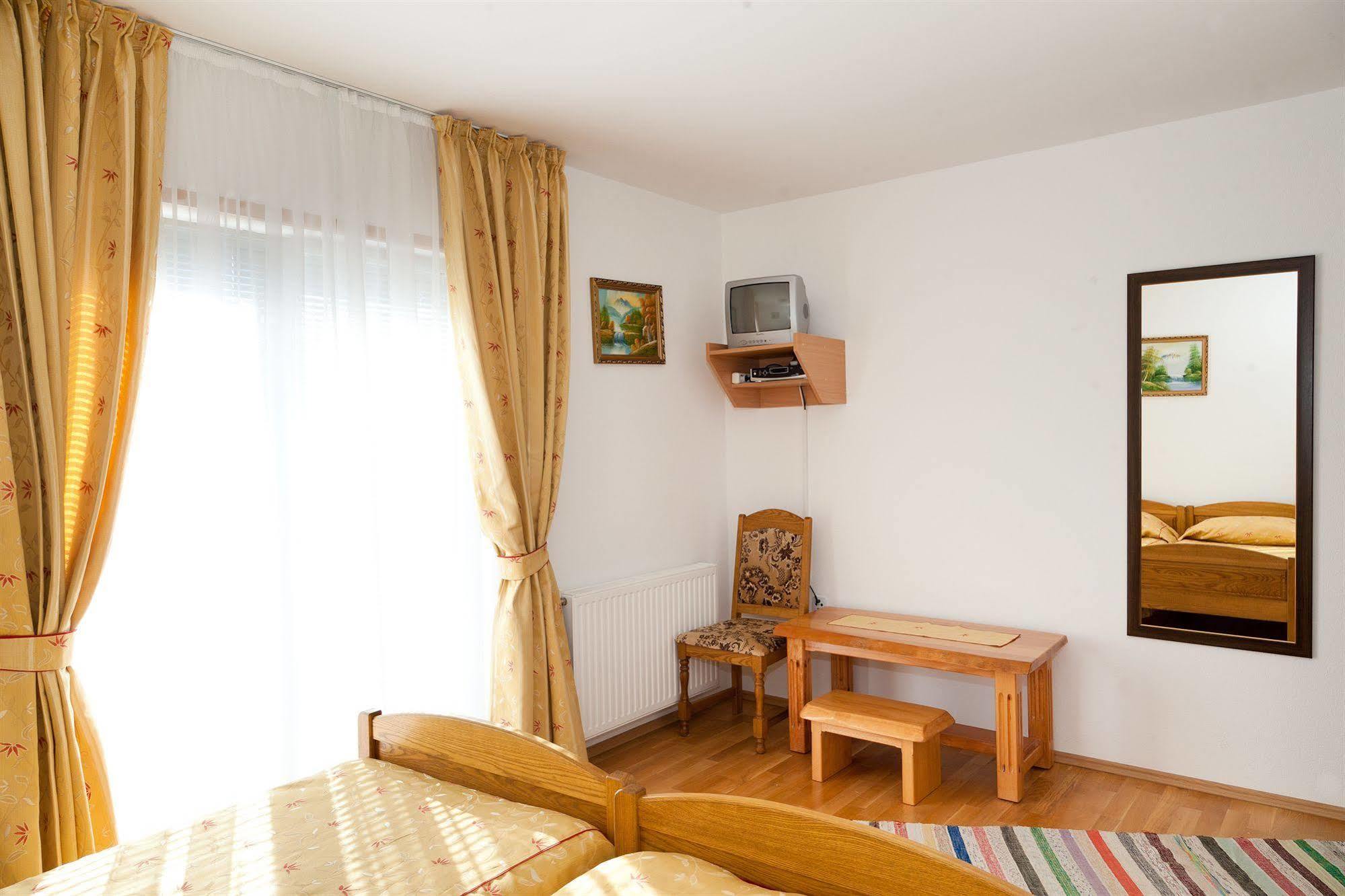 Affittacamere Plitvice Perisic 4*